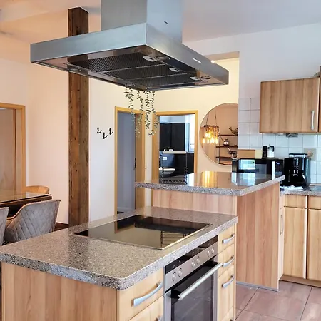 Grosse Mit Traumhaftem Hafenblick Von 